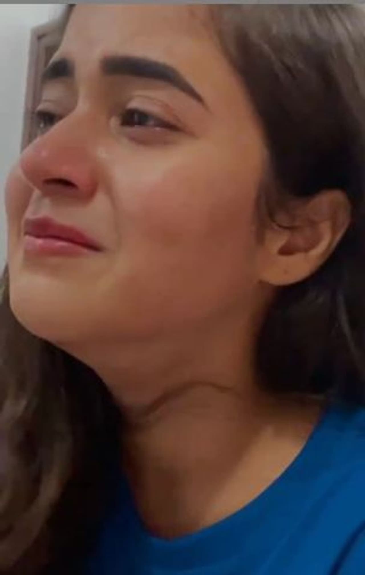 యూట్యూబ్లో వీడియో సాంగ్స్ చేస్తూ పాపులర్ అయ్యింది దీప్తిసునైనా. బిగ్బాస్ 2 సీజన్లో పాల్గొని సందడి చేసింది. మరింత పాపులర్ అయ్యింది. యూట్యూబ్లో వీడియో సాంగ్స్ చేస్తూ పాపులర్ అయ్యింది దీప్తిసునైనా. బిగ్బాస్ 2 సీజన్లో పాల్గొని సందడి చేసింది. మరింత పాపులర్ అయ్యింది.