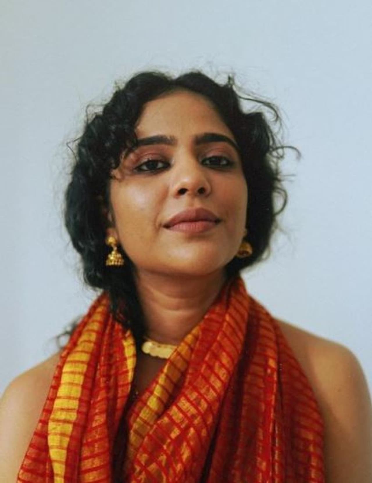 <p>நடிகை ஸ்ரீந்தா அர்ஹான் அதிர்ச்சியூட்டும் வகையில் வெளியிட்டுள்ள புகைப்படங்கள் நெட்டிசன்களால் அதிகம் பார்க்கப்பட்டு வருகிறது.</p>