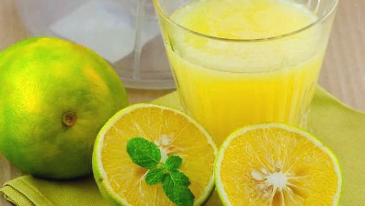 <p>Mosambi (sweet lime) is a citrus fruit, which has many points of origin, straight from Indonesia to China. But according to a 2004 report published in the Agriculture Review, the origin of Mosambi points to the hills of Meghalaya and Nagaland. You’ll usually spot people drinking a refreshing glass of Mosambi juice spruced up with chaat masala and kala namak during the scorching months of summer.<br />&nbsp;</p>