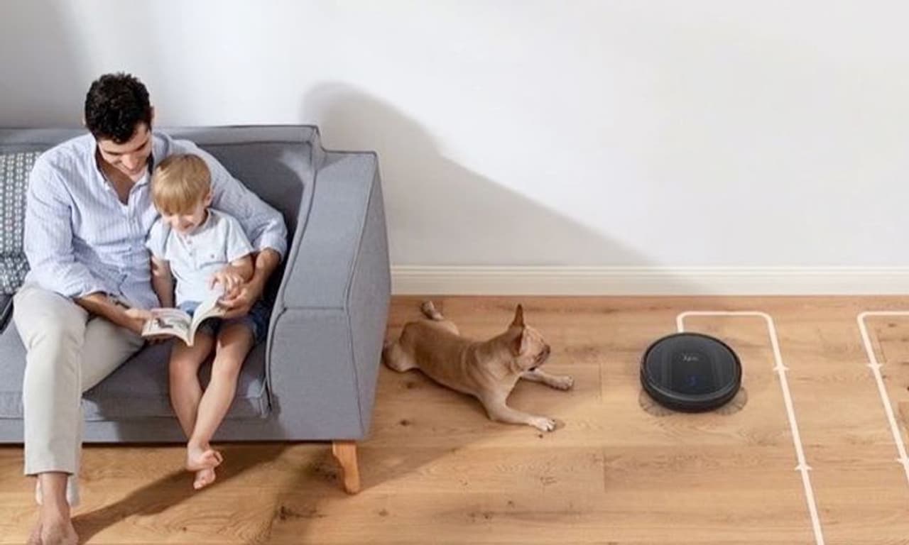 <p>యూఫీ రోబోవాక్ జి30హైబ్రిడ్ గుండ్రటి ఆకారంలో ఉంటుంది. ఈ రోబోట్ మనుషులు చేరుకోలేని లేదా శుభ్రపర్చడానికి ఇబ్బంది ఉన్న ప్రదేశాలను శుభ్రపరచడంలో ప్రత్యేకత కలిగి ఉంది. ఈ రోబోట్లో యూఫీ స్మార్ట్ డైనమిక్ నావిగేషన్ టెక్నాలజీ అందించారు. </p> <p>యూఫీ రోబోవాక్ జి30హైబ్రిడ్ గుండ్రటి ఆకారంలో ఉంటుంది. ఈ రోబోట్ మనుషులు చేరుకోలేని లేదా శుభ్రపర్చడానికి ఇబ్బంది ఉన్న ప్రదేశాలను శుభ్రపరచడంలో ప్రత్యేకత కలిగి ఉంది. ఈ రోబోట్లో యూఫీ స్మార్ట్ డైనమిక్ నావిగేషన్ టెక్నాలజీ అందించారు. </p>