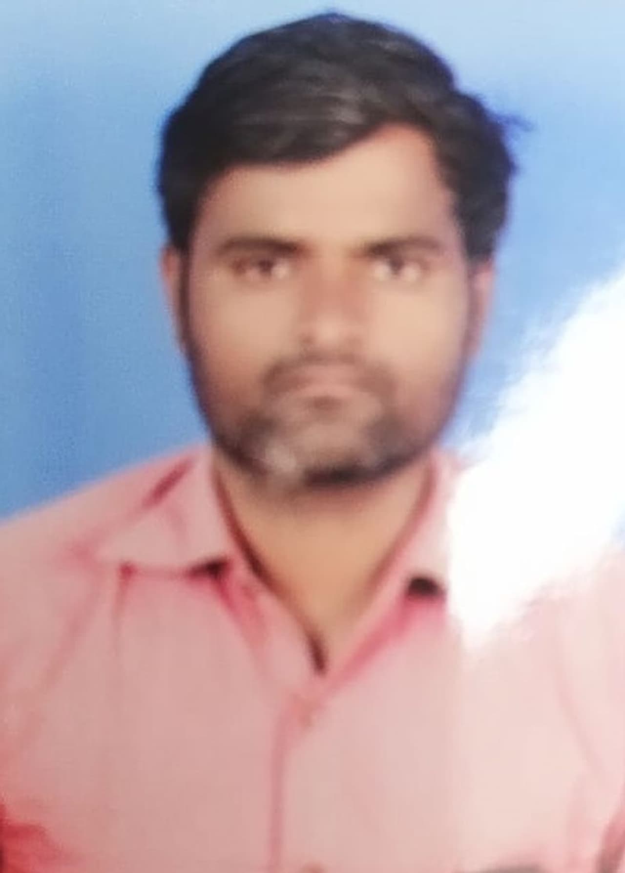 <p>ಕೊರೋನಾ ಸೋಂಕಿನ ಲಕ್ಷಣ ಪತ್ತೆಯಾಗುತ್ತಿದ್ದಂತೆ ನಾಪತ್ತೆಯಾದ ನಗರದ ನಿವಾಸಿ ಅಬ್ದುಲ್ ಮುನಾಫ್‌&nbsp;</p>