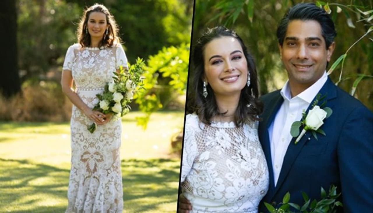 <p style="text align: justify;">It's the most special day of Evelyn Sharma's life as she married Tushaan Bhindi. The actress is beaming with joy as she took over to her Instagram account, sharing dreamy pictures from her gorgeous wedding.</p> <p style="text align: justify;">It's the most special day of Evelyn Sharma's life as she married Tushaan Bhindi. The actress is beaming with joy as she took over to her Instagram account, sharing dreamy pictures from her gorgeous wedding.</p>