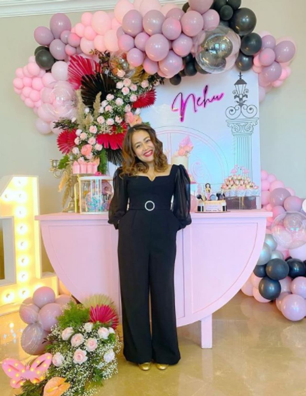 <p>ನೇಹಾ ಕಕ್ಕರ್ ತನ್ನ 33 ನೇ ಹುಟ್ಟುಹಬ್ಬವನ್ನು ಪತಿ ರೋಹನ್ಪ್ರೀತ್ ಸಿಂಗ್ ಅವರೊಂದಿಗೆ ಆಚರಿಸಿದ್ದಾರೆ.</p> <p>ನೇಹಾ ಕಕ್ಕರ್ ತನ್ನ 33 ನೇ ಹುಟ್ಟುಹಬ್ಬವನ್ನು ಪತಿ ರೋಹನ್ಪ್ರೀತ್ ಸಿಂಗ್ ಅವರೊಂದಿಗೆ ಆಚರಿಸಿದ್ದಾರೆ.</p>