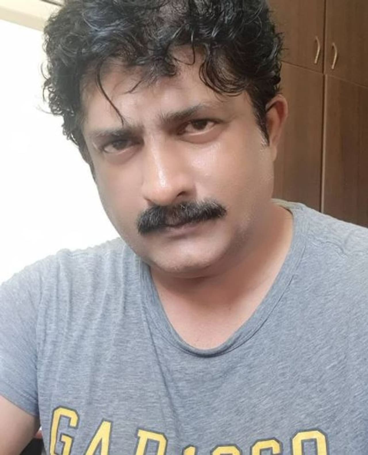 <p>ಸುದೀಪ್ ನಟಿಸಿರುವ ವಿಕ್ರಾಂತ ರೋಣ ಸಿನಿಮಾ ಡಬ್ಬಿಂಗ್ ಮುಗಿಸಿರುವ ರವಿಶಂಕರ್ ಗೌಡ ಥ್ರಿಲ್ ಆಗಿದ್ದಾರೆ.</p> <p>ಸುದೀಪ್ ನಟಿಸಿರುವ ವಿಕ್ರಾಂತ ರೋಣ ಸಿನಿಮಾ ಡಬ್ಬಿಂಗ್ ಮುಗಿಸಿರುವ ರವಿಶಂಕರ್ ಗೌಡ ಥ್ರಿಲ್ ಆಗಿದ್ದಾರೆ.</p>