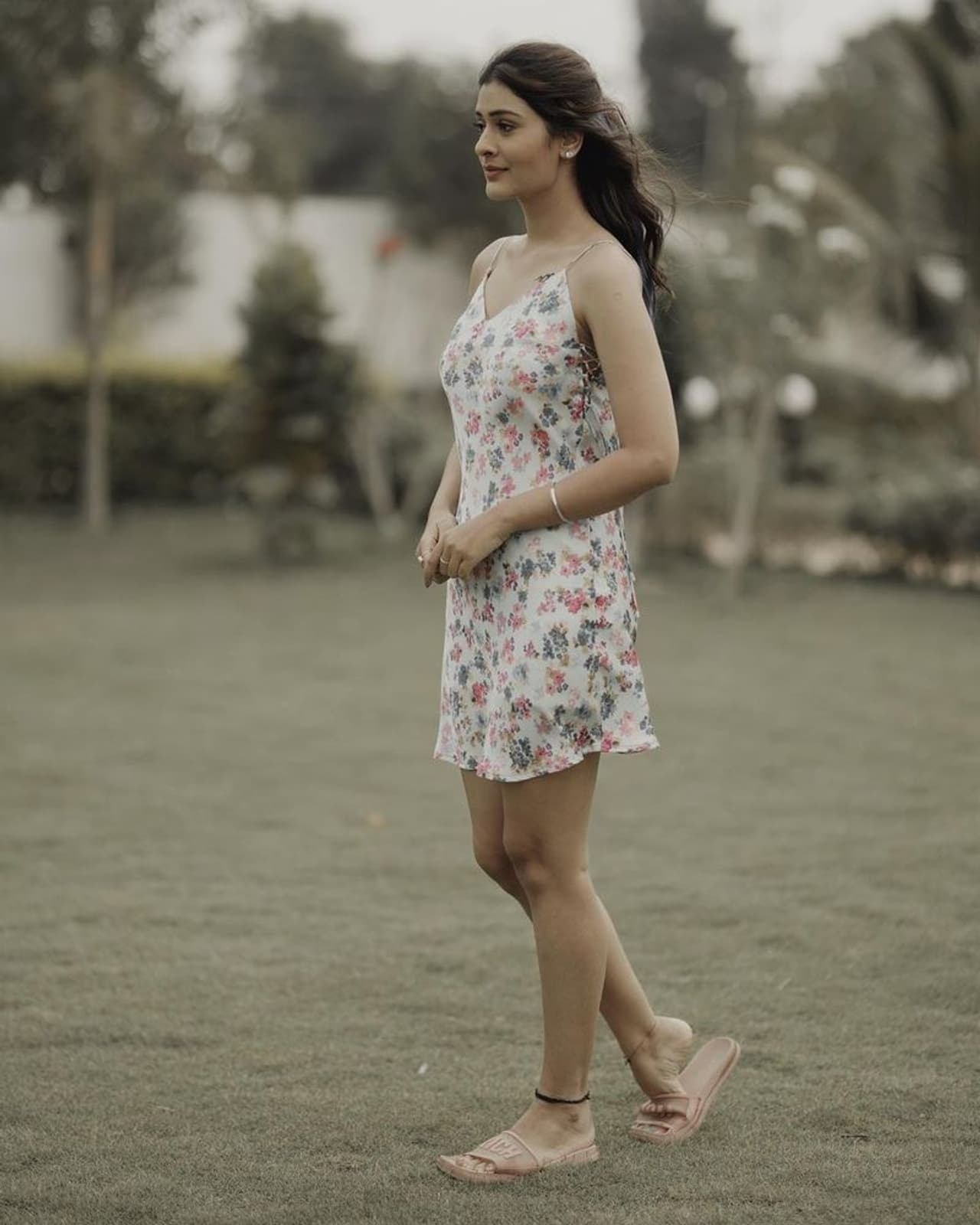 టీవీ నటిగా కెరీర్ ప్రారంభించిన పాయల్ చాలా కష్టపడి వెండితెరపై హీరోయిన్ గా అవకాశాలు తెచ్చుకున్నారు. ఓ తమిళ చిత్రం ద్వారా వెండితెరకు పరిచయమైన పాయల్ కి ఆర్ ఎక్స్ 100 భారీ ఫేమ్ తెచ్చిపెట్టింది. టీవీ నటిగా కెరీర్ ప్రారంభించిన పాయల్ చాలా కష్టపడి వెండితెరపై హీరోయిన్ గా అవకాశాలు తెచ్చుకున్నారు. ఓ తమిళ చిత్రం ద్వారా వెండితెరకు పరిచయమైన పాయల్ కి ఆర్ ఎక్స్ 100 భారీ ఫేమ్ తెచ్చిపెట్టింది.