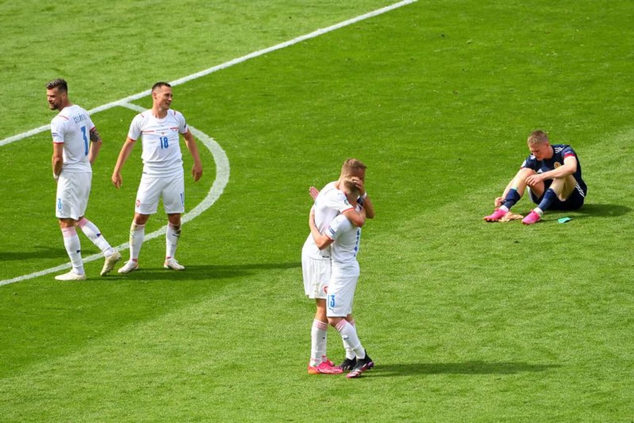 <p>The UEFA Euro 2020 continues to get intense despite being just in the initial stages of the group stage. As it continues to produce some top matches, it has already seen a few upsets and Matchday 4 turned out to be the same. In the same light, we present the round up from Monday.</p> <p>The UEFA Euro 2020 continues to get intense despite being just in the initial stages of the group stage. As it continues to produce some top matches, it has already seen a few upsets and Matchday 4 turned out to be the same. In the same light, we present the round up from Monday.</p>