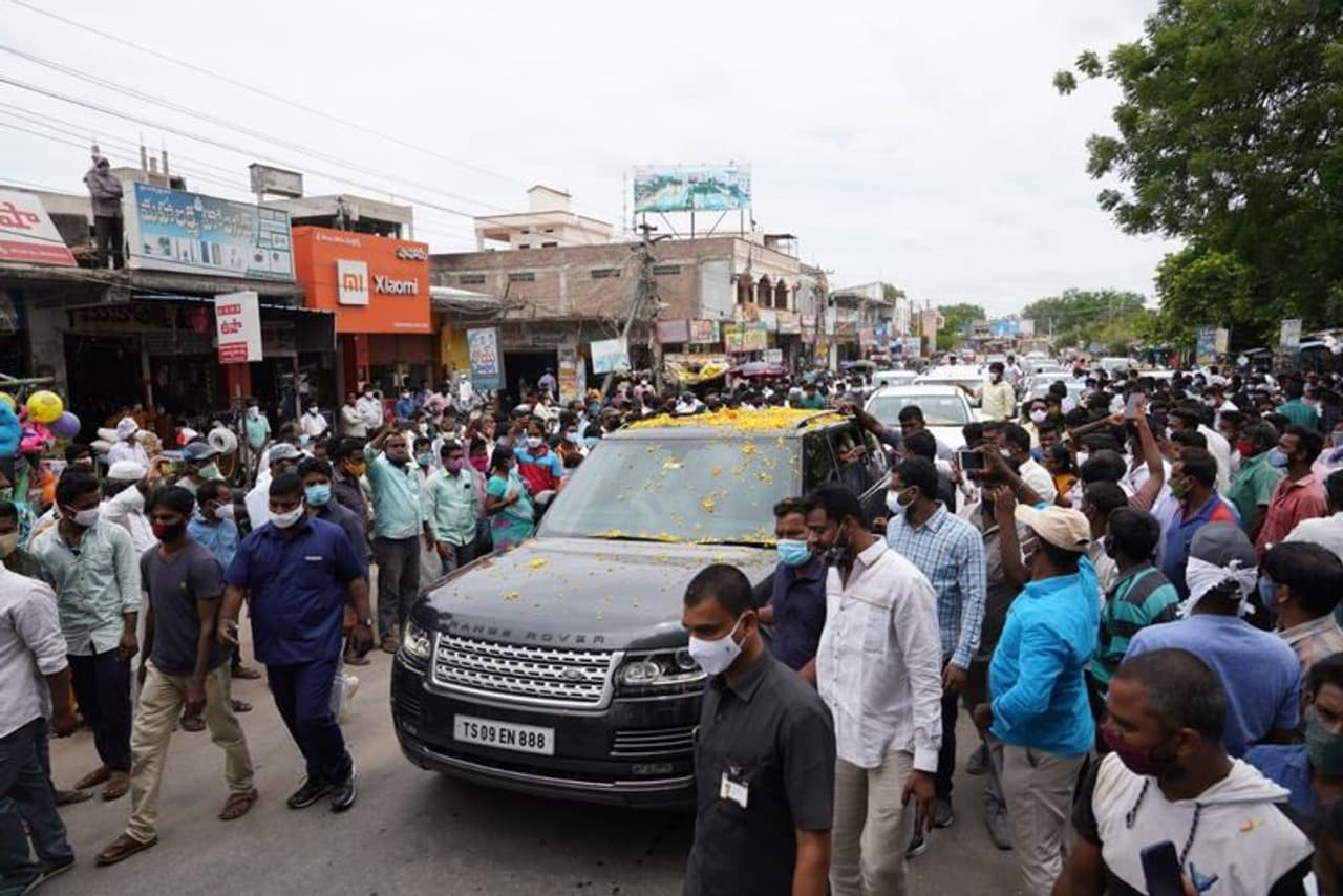 వైఎస్ షర్మిల నల్గొండ పర్యటన వైఎస్ షర్మిల నల్గొండ పర్యటన