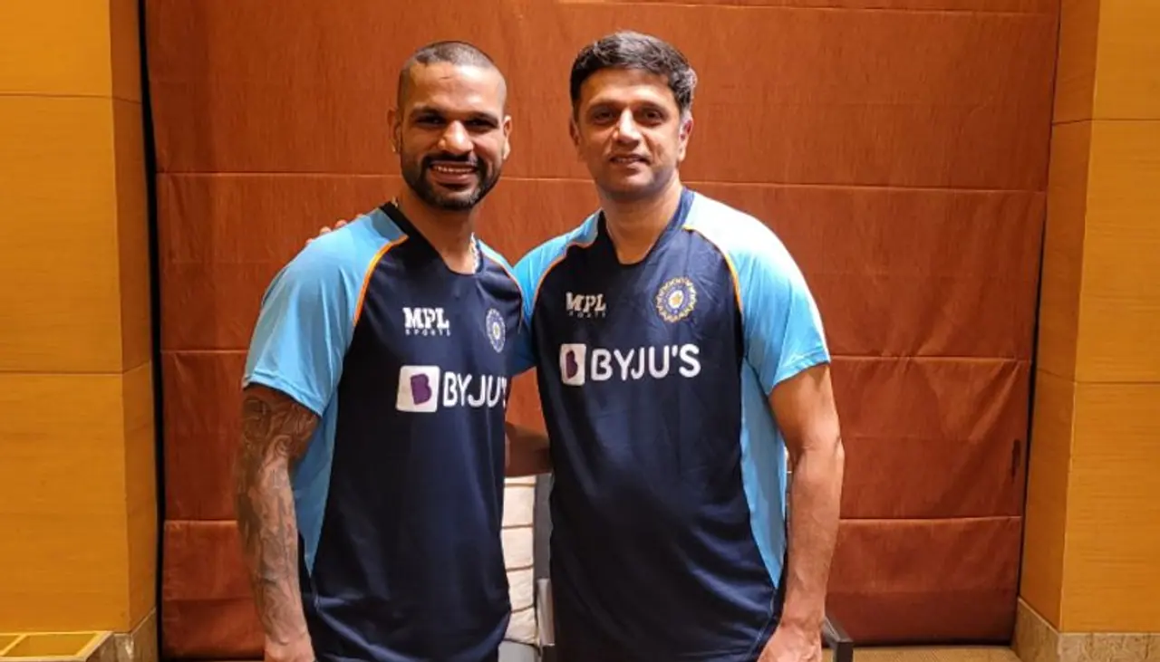 <p>టీమిండియా ప్రధాన కోచ్గా బాధ్యతలు ఇచ్చే ముందు ట్రయల్స్లా లంక టూర్కి కోచ్గా రాహుల్ ద్రావిడ్ని ఎంపిక చేశారంటూ భారత మాజీ క్రికెటర్ రితిందర్ సింగ్ సోదీ కామెంట్ చేశాడు...</p> <p>టీమిండియా ప్రధాన కోచ్గా బాధ్యతలు ఇచ్చే ముందు ట్రయల్స్లా లంక టూర్కి కోచ్గా రాహుల్ ద్రావిడ్ని ఎంపిక చేశారంటూ భారత మాజీ క్రికెటర్ రితిందర్ సింగ్ సోదీ కామెంట్ చేశాడు...</p>