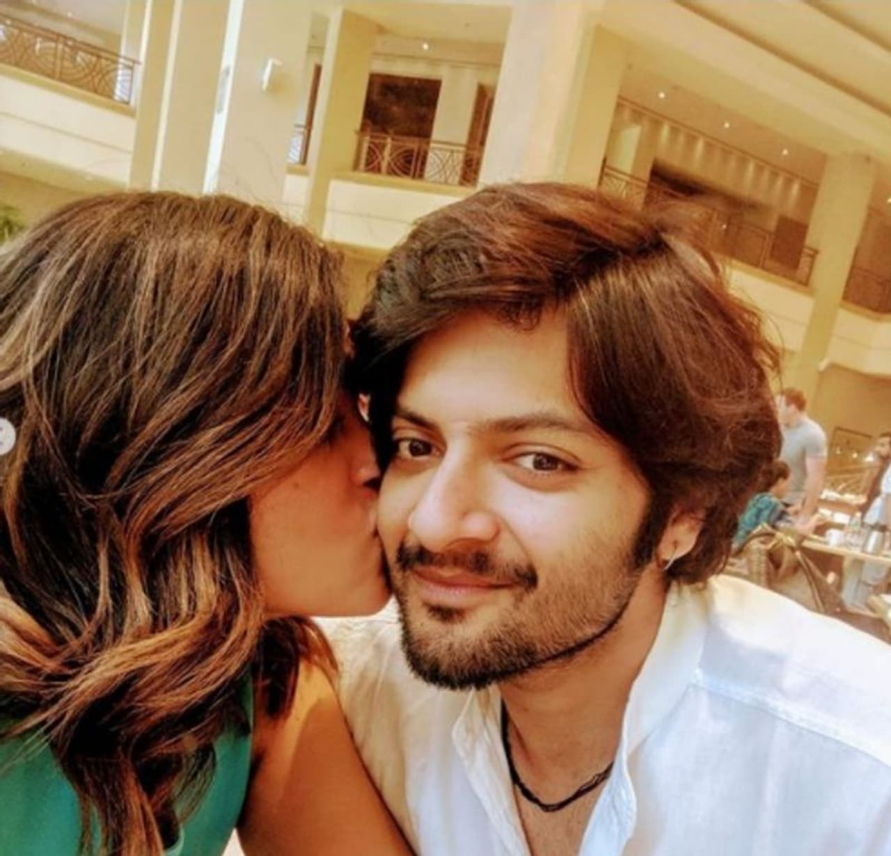 <p style="text align: justify;">ನಟಿ&nbsp;ರಿಚಾ ಚಡ್ಡಾ ಅವರ ಮದುವೆ ಯೋಜನೆಗಳ ಬಗ್ಗೆ ಕೇಳಿದಾಗ ಅವರ ಬಾಯ್‌ಫ್ರೆಂಡ್&nbsp; ಅಲಿ ಫಜಲ್ ಮದುವೆಗೆ ಮುನ್ನ&nbsp;ಸ್ವಲ್ಪ ಹಣ ಸಂಪಾದಿಸಬೇಕಾಗಿದೆ ಎಂದು ಹೇಳಿದ್ದಾರೆ.</p>