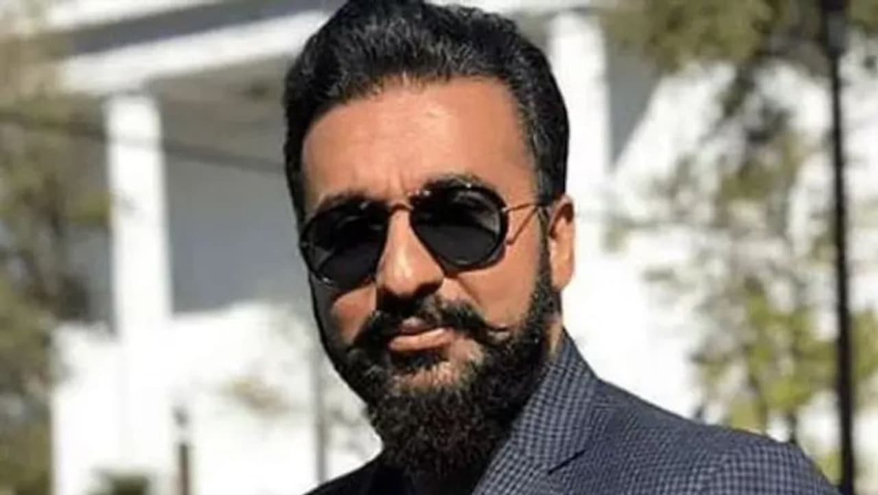 <p>Since the last few days, Shilpa Shetty's husband Raj Kundra has been grabbing headlines following his arrest by the Mumbai Crime Branch for his alleged involvement in a case related to producing pornographic content in India.&nbsp;<br />&nbsp;</p>