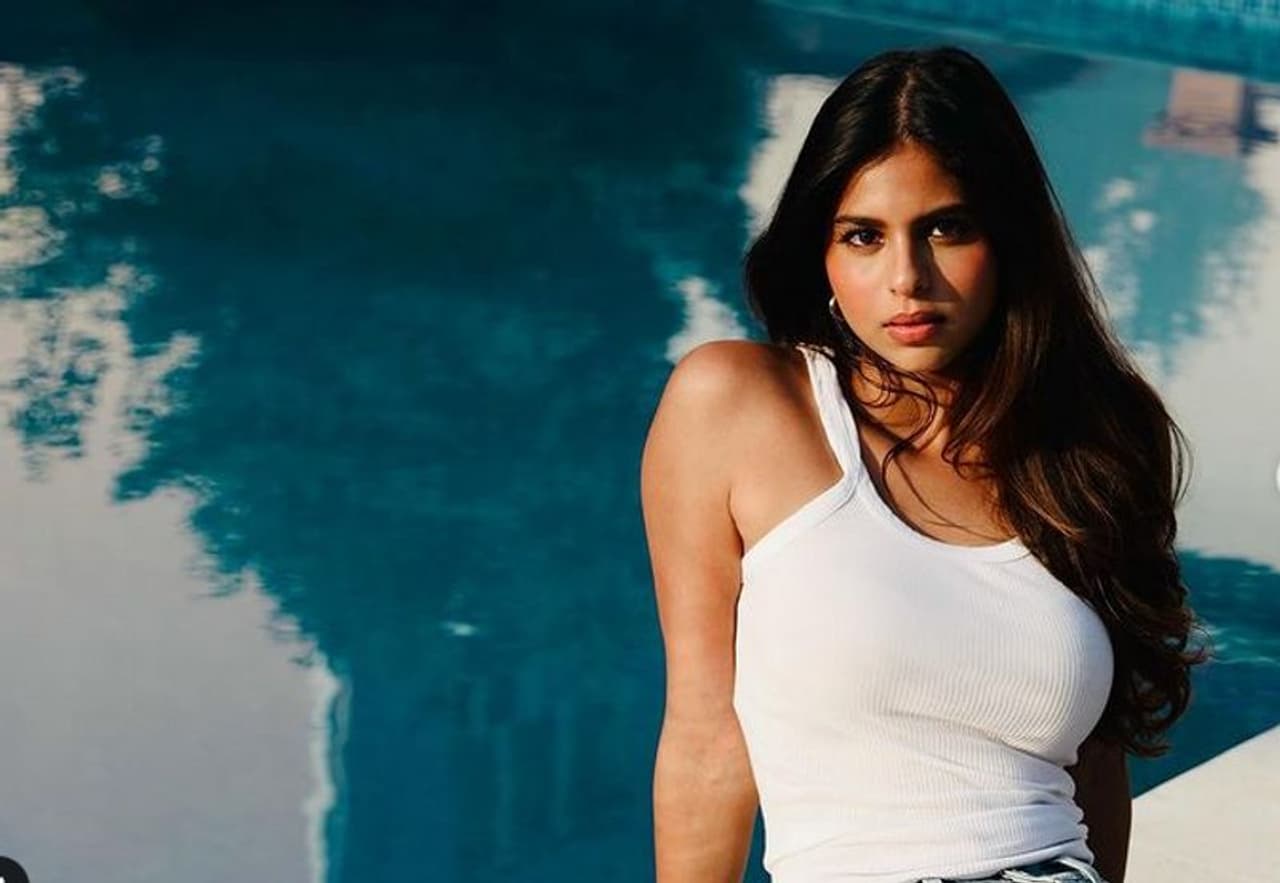 <p style="text align: justify;">ಬಾಲಿವುಡ್ ನಿರ್ಮಾಪಕಿ ಮತ್ತು ಇಂಟೀರಿಯರ್ ಡಿಸೈನರ್ ಗೌರಿ ಖಾನ್ ತನ್ನ ಮಗಳು ಸುಹಾನಾ ಖಾನ್ ಅವರ ಕೆಲವು ಹೊಸ ಫೋಟೋಗಳನ್ನು ಶೇರ್ ಮಾಡಿದ್ದಾರೆ.</p>