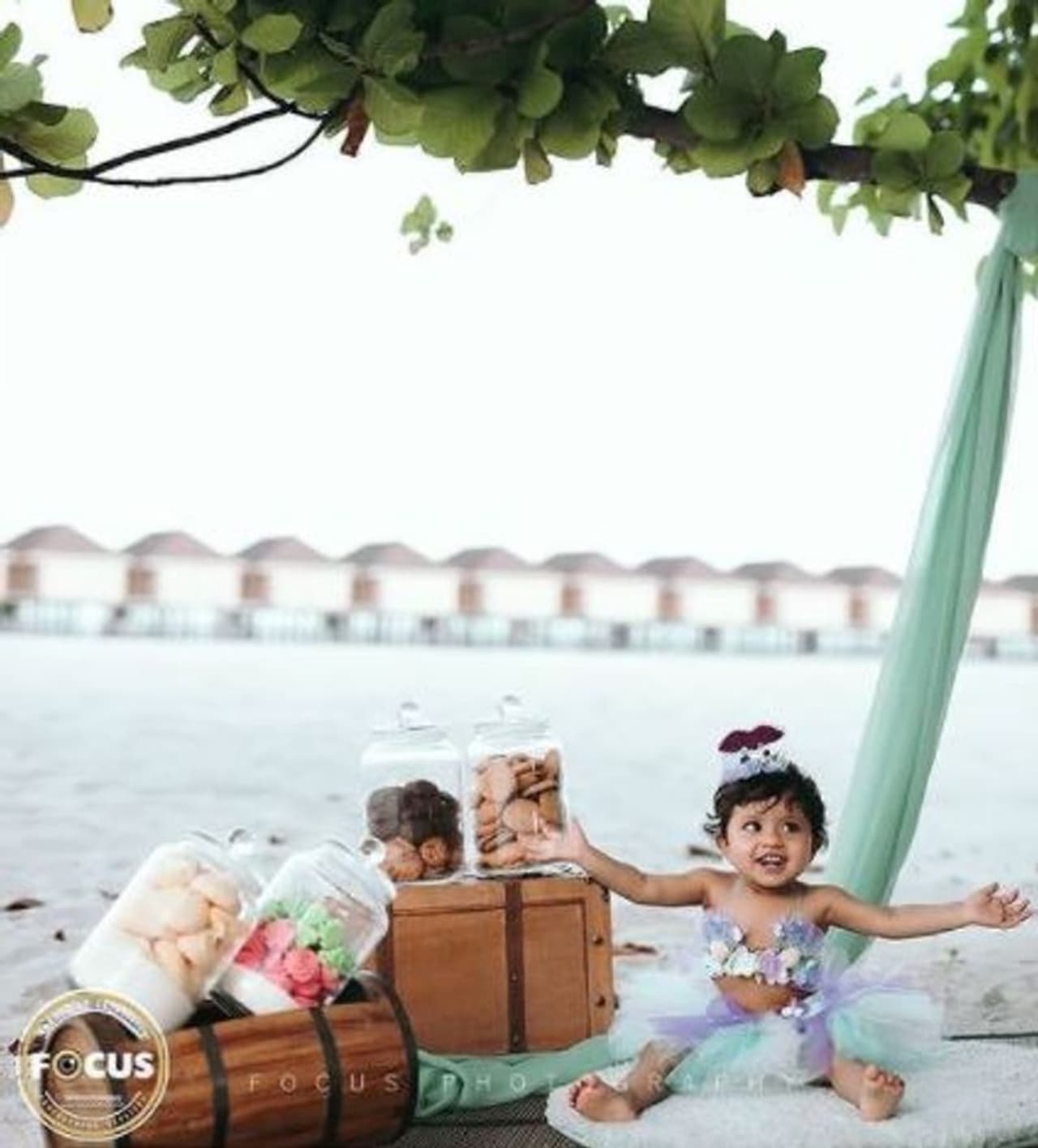 ಕಿರುತೆರೆ ಜನಪ್ರಿಯ ನಟ ಸ್ಕಂದ ಅಶೋಕ್ ವಿದೇಶದಲ್ಲಿ ಮಗಳ ಮೊದಲ ಹುಟ್ಟುಹಬ್ಬ ಆಚರಿಸಿದ್ದಾರೆ. ಕಿರುತೆರೆ ಜನಪ್ರಿಯ ನಟ ಸ್ಕಂದ ಅಶೋಕ್ ವಿದೇಶದಲ್ಲಿ ಮಗಳ ಮೊದಲ ಹುಟ್ಟುಹಬ್ಬ ಆಚರಿಸಿದ್ದಾರೆ.