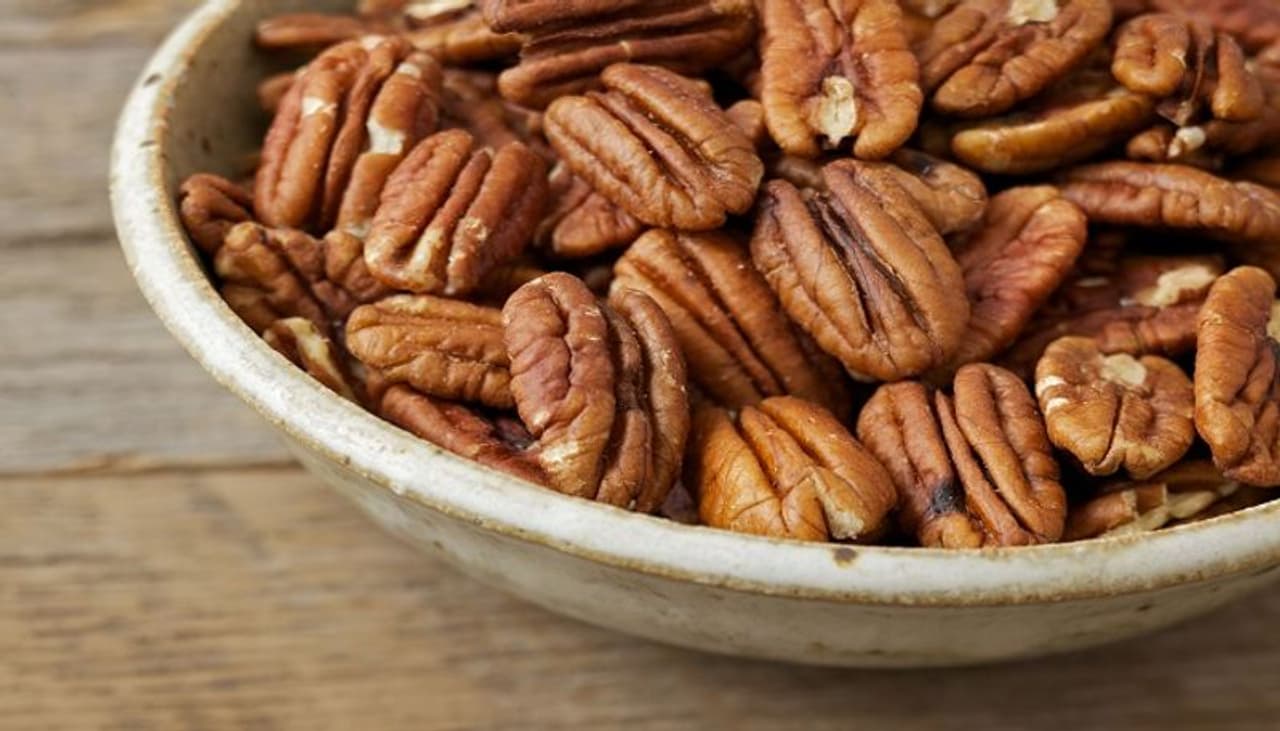 pecan nuts pecan nuts