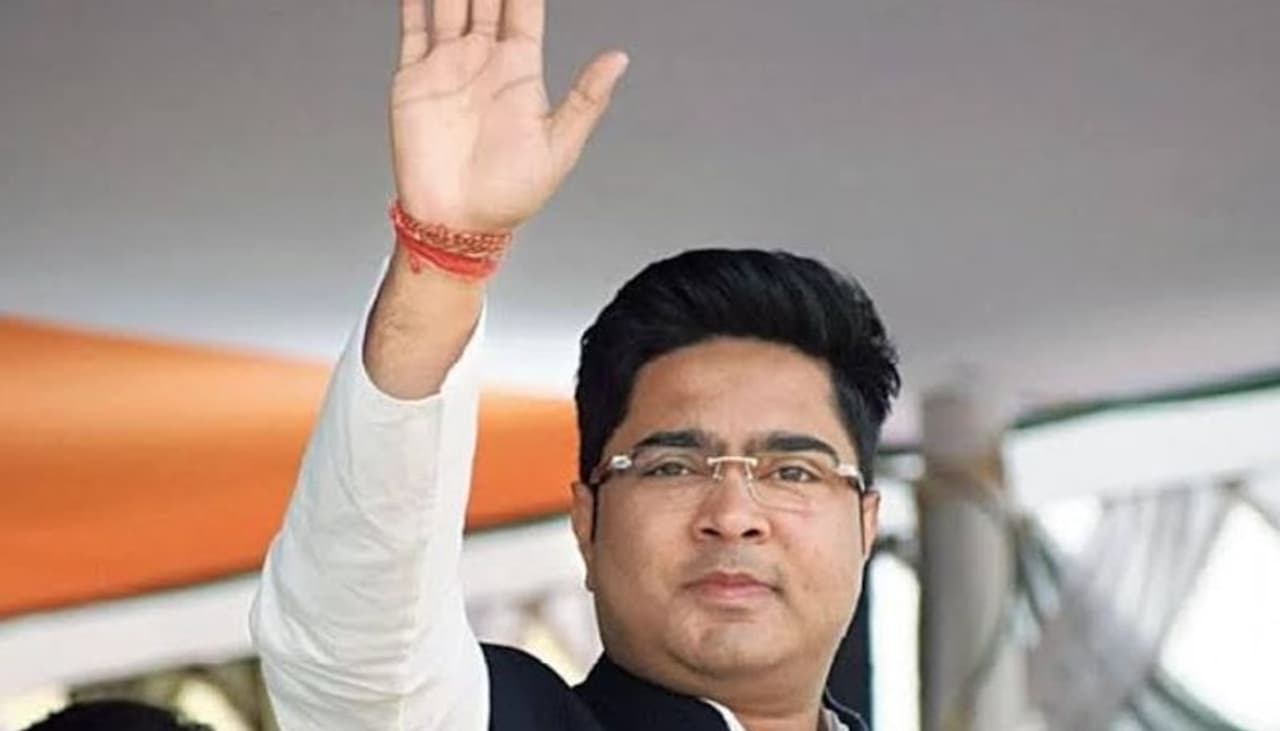 জুনিয়ের চিকিৎসকদের কী বললেন অভিষেক?