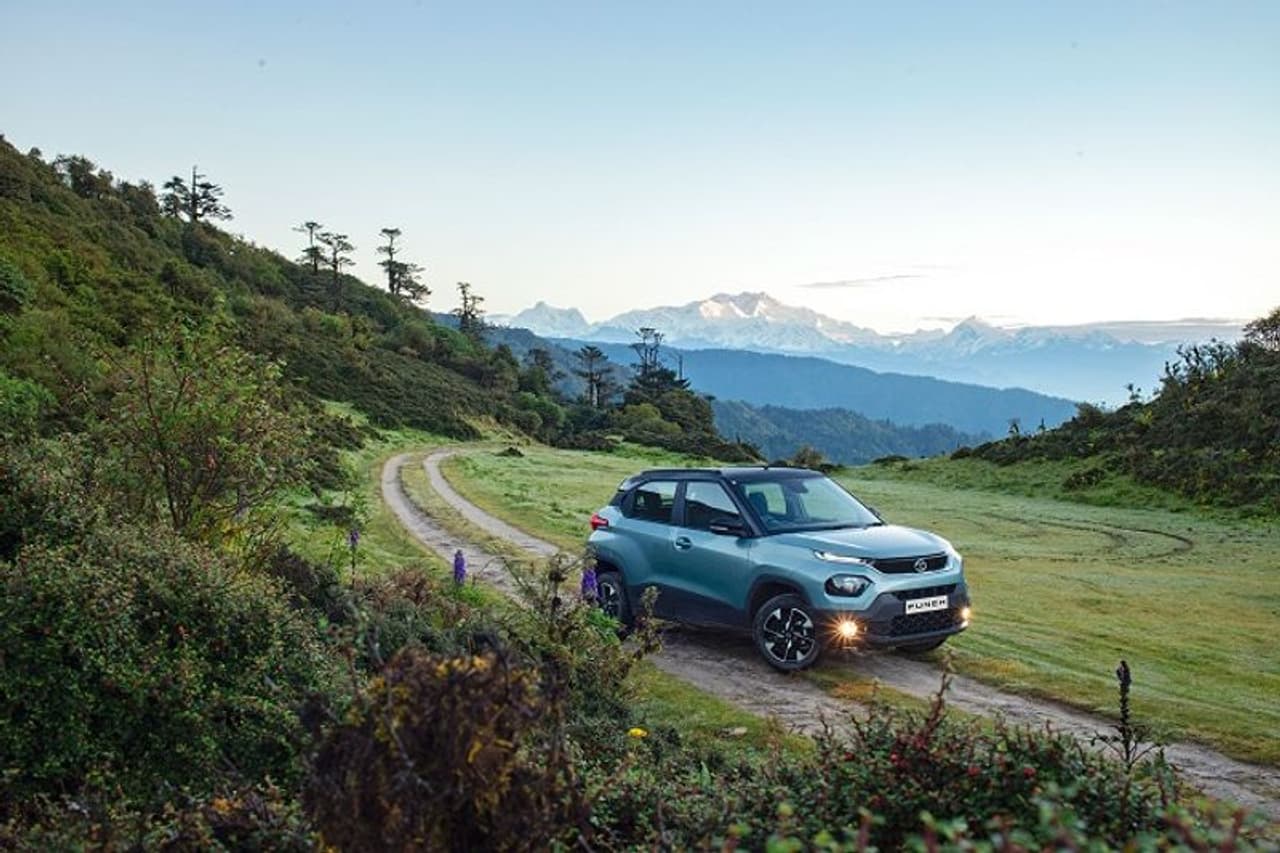 Top 5 SUV Cars: ரூ. 10 லட்சத்திற்கு கீழ் உள்ள டாப் 5 SUV கார்கள் Top 5 SUV Cars: ரூ. 10 லட்சத்திற்கு கீழ் உள்ள டாப் 5 SUV கார்கள்