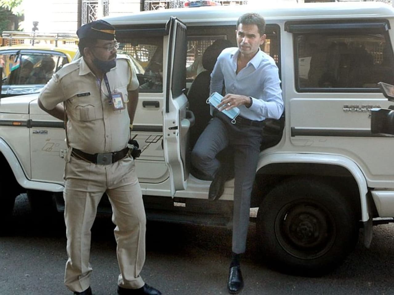 Image: Sameer Wankhede at NCB office Image: Sameer Wankhede at NCB office