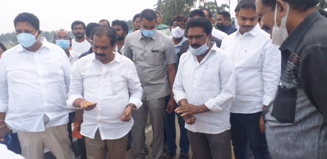 Agriculture Minister Kannababu visit to flood affected areas Agriculture Minister Kannababu visit to flood affected areas