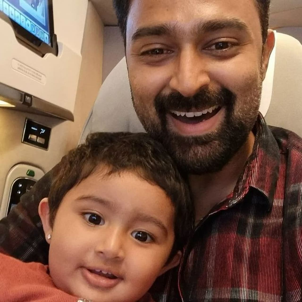 prasanna sneha family prasanna sneha family