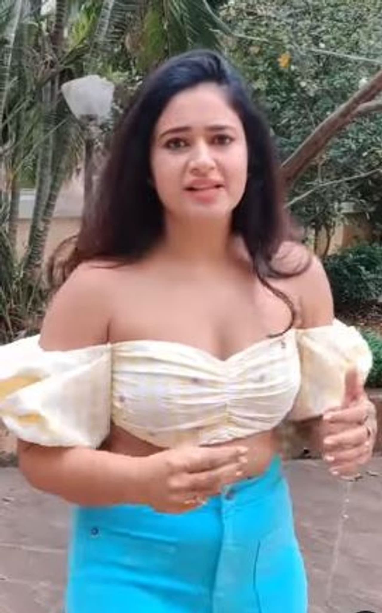 Poonam Bajwa Poonam Bajwa