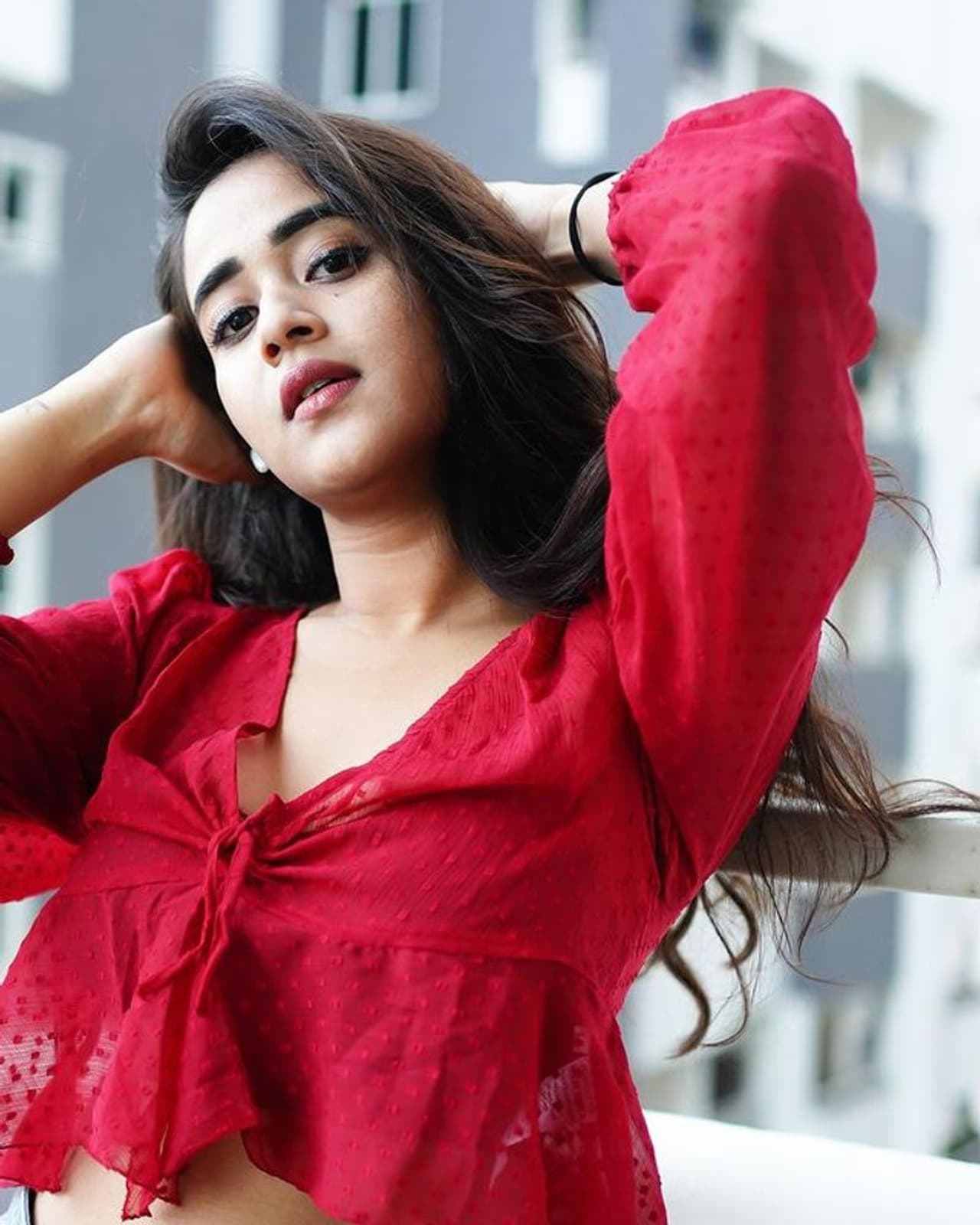 Deepthi Sunaina Deepthi Sunaina