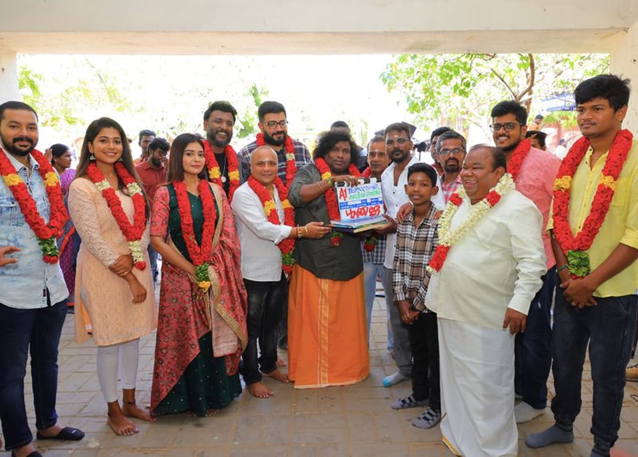 Yogi Babu Medical Miracle Shooting started with Pooja Yogi Babu Medical Miracle Shooting started with Pooja