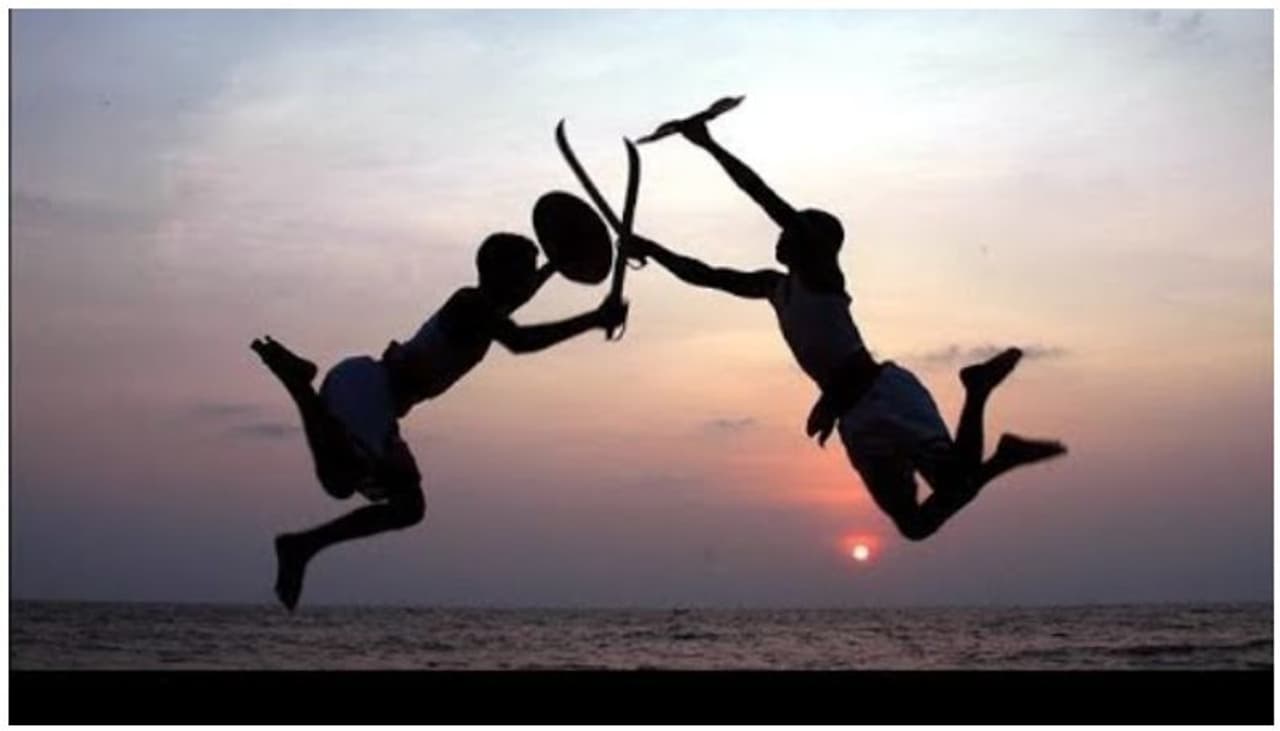 What is Kalaripayattu?