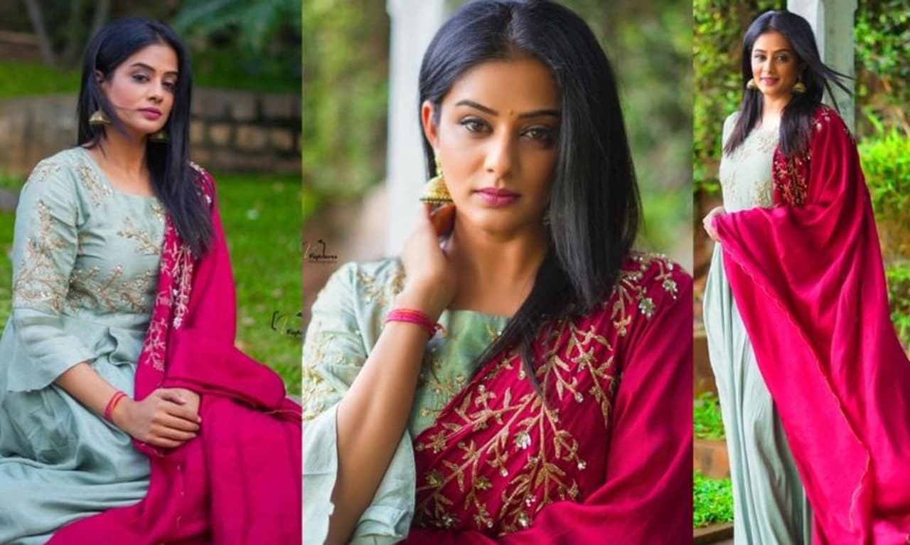 Priyamani Photos