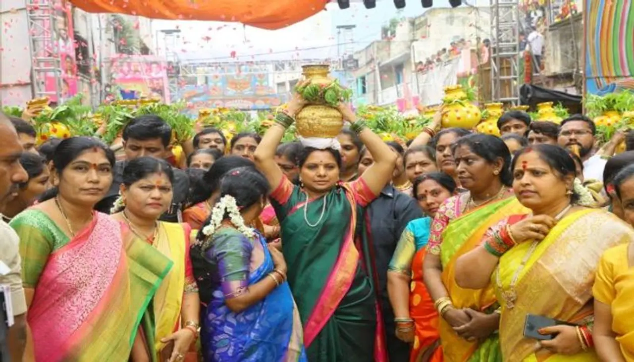  ట్రాఫిక్ ఆంక్షలు