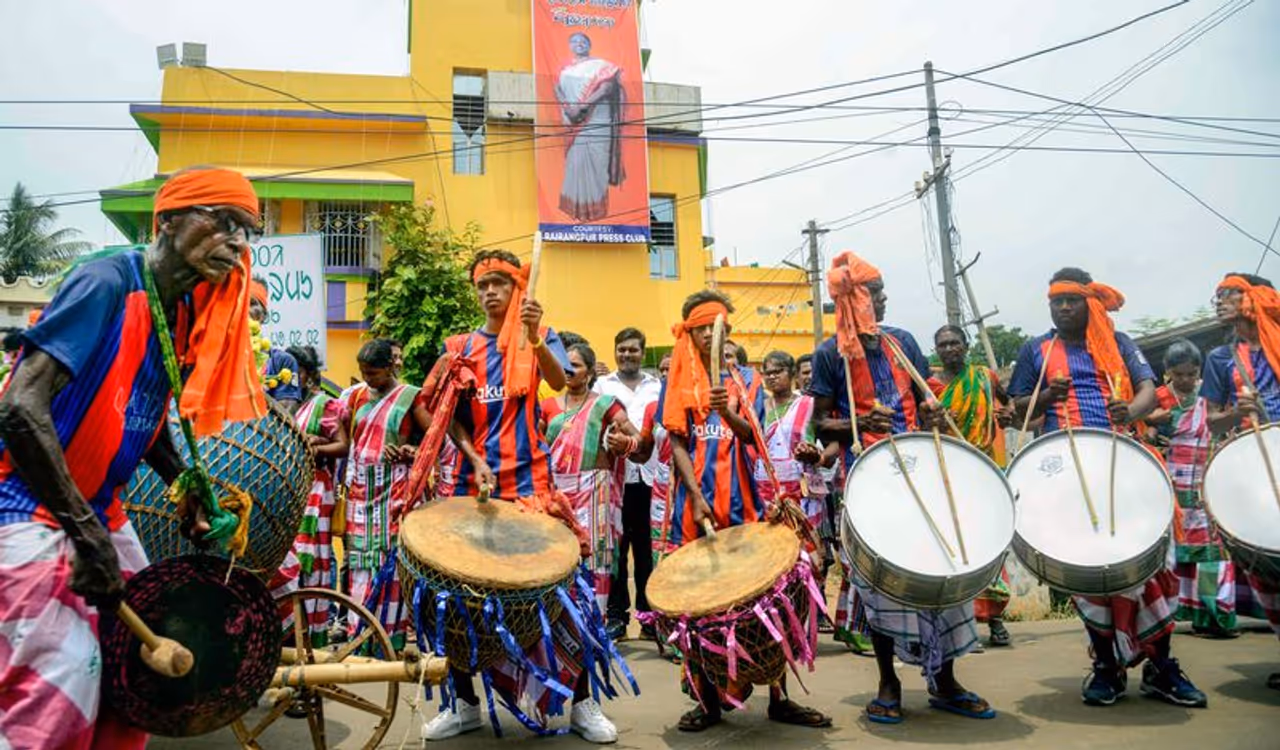 <I>Image: Tribal artists celebrate the victory of Droupadi Murmu in the Presidential Elections 2022, near her residence in Rairangpur, Odisha Photograph: PTI Photo</I> <I>Image: Tribal artists celebrate the victory of Droupadi Murmu in the Presidential Elections 2022, near her residence in Rairangpur, Odisha Photograph: PTI Photo</I>