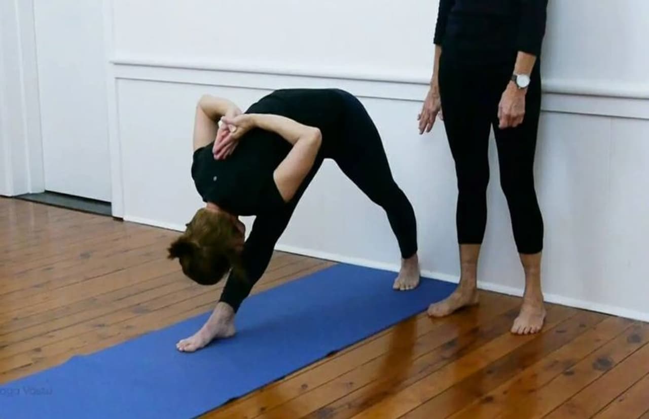 Parsvottanasana Benefits: