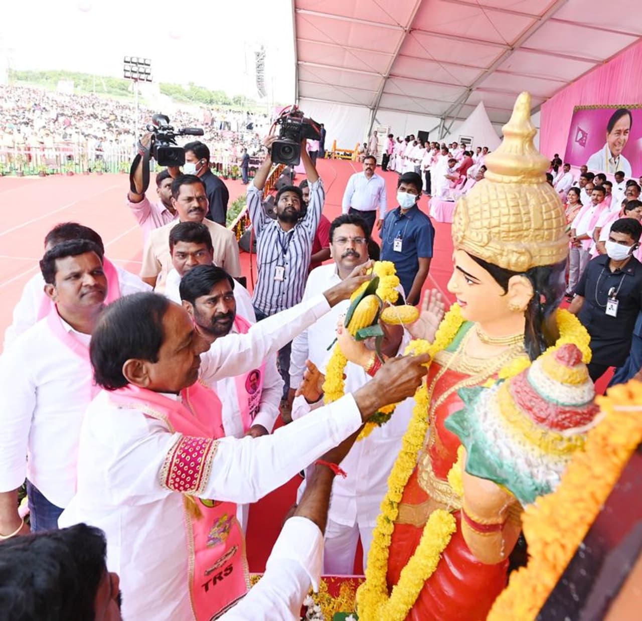 praja deevena sabha praja deevena sabha