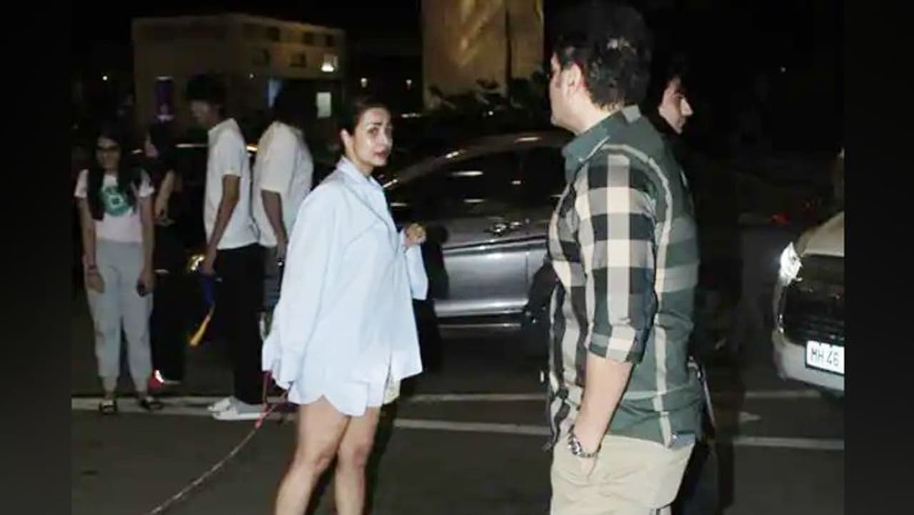 खऱ्या प्रेमात काय नसतं, अरबाज खान बाबा झाल्यावर एक्स पत्नी मलायका अरोराची पोस्ट वाचून बसेल धक्का खऱ्या प्रेमात काय नसतं, अरबाज खान बाबा झाल्यावर एक्स पत्नी मलायका अरोराची पोस्ट वाचून बसेल धक्का