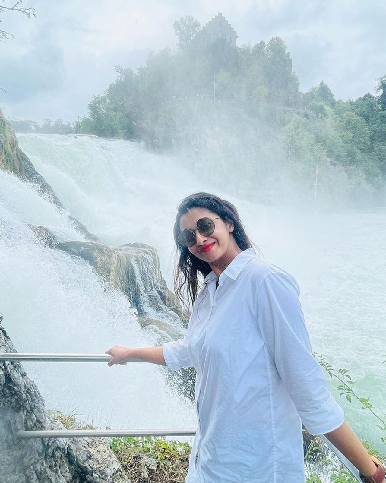 priya bhavani shankar priya bhavani shankar