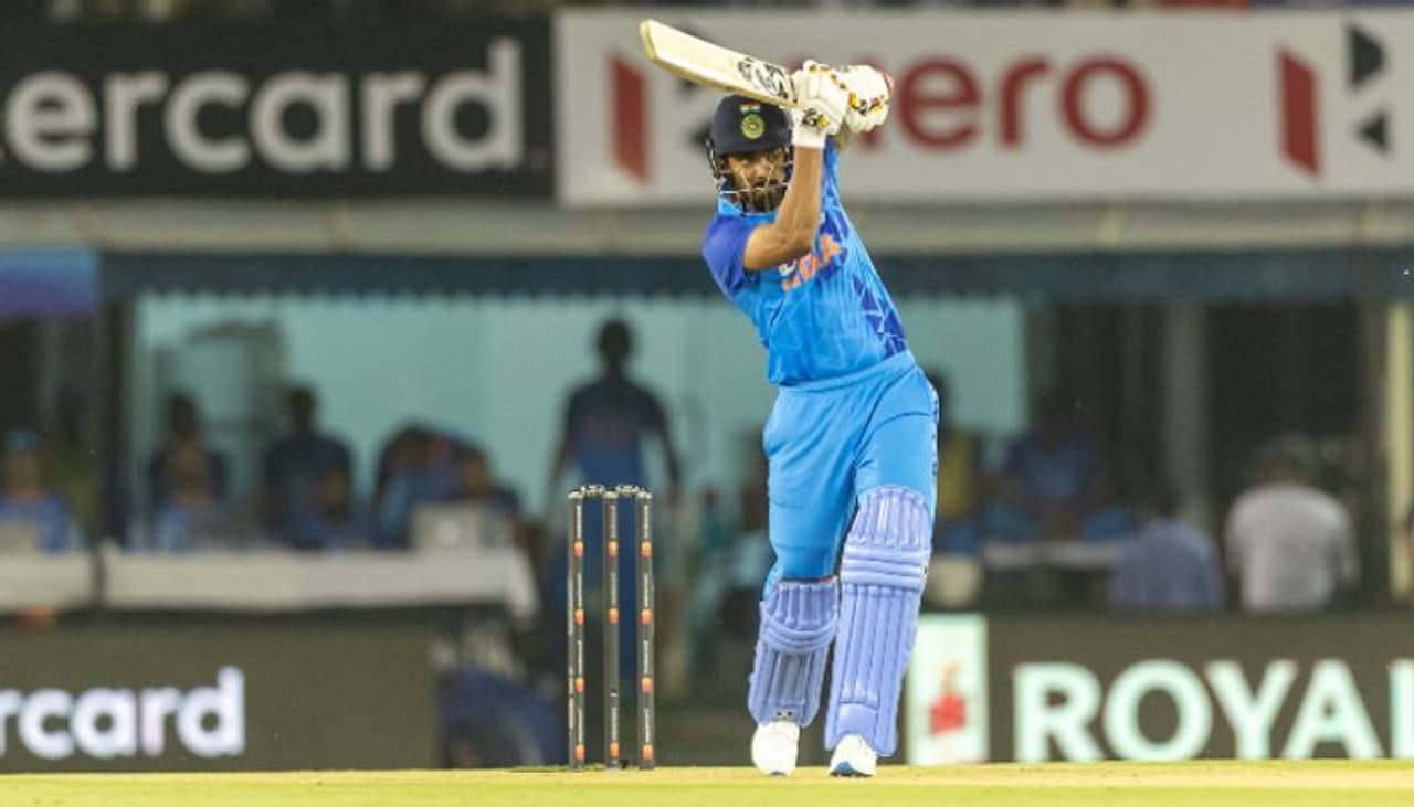 1. ಕೆ ಎಲ್ ರಾಹುಲ್: 1. ಕೆ ಎಲ್ ರಾಹುಲ್: