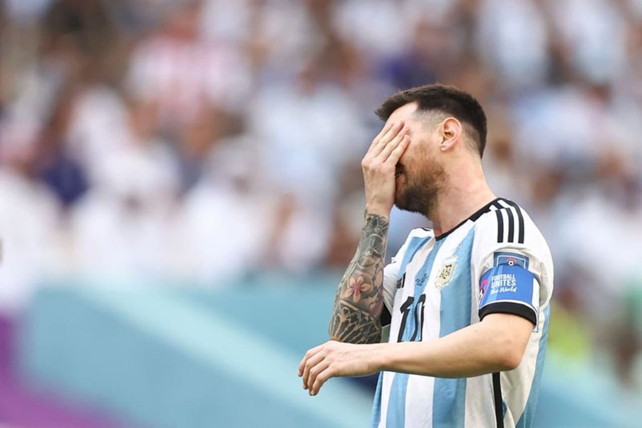 আন্তর্জাতিক ফুটবল থেকে কি সত্যিই অবসর নিচ্ছেন আর্জেন্টিনার অধিনায়ক?