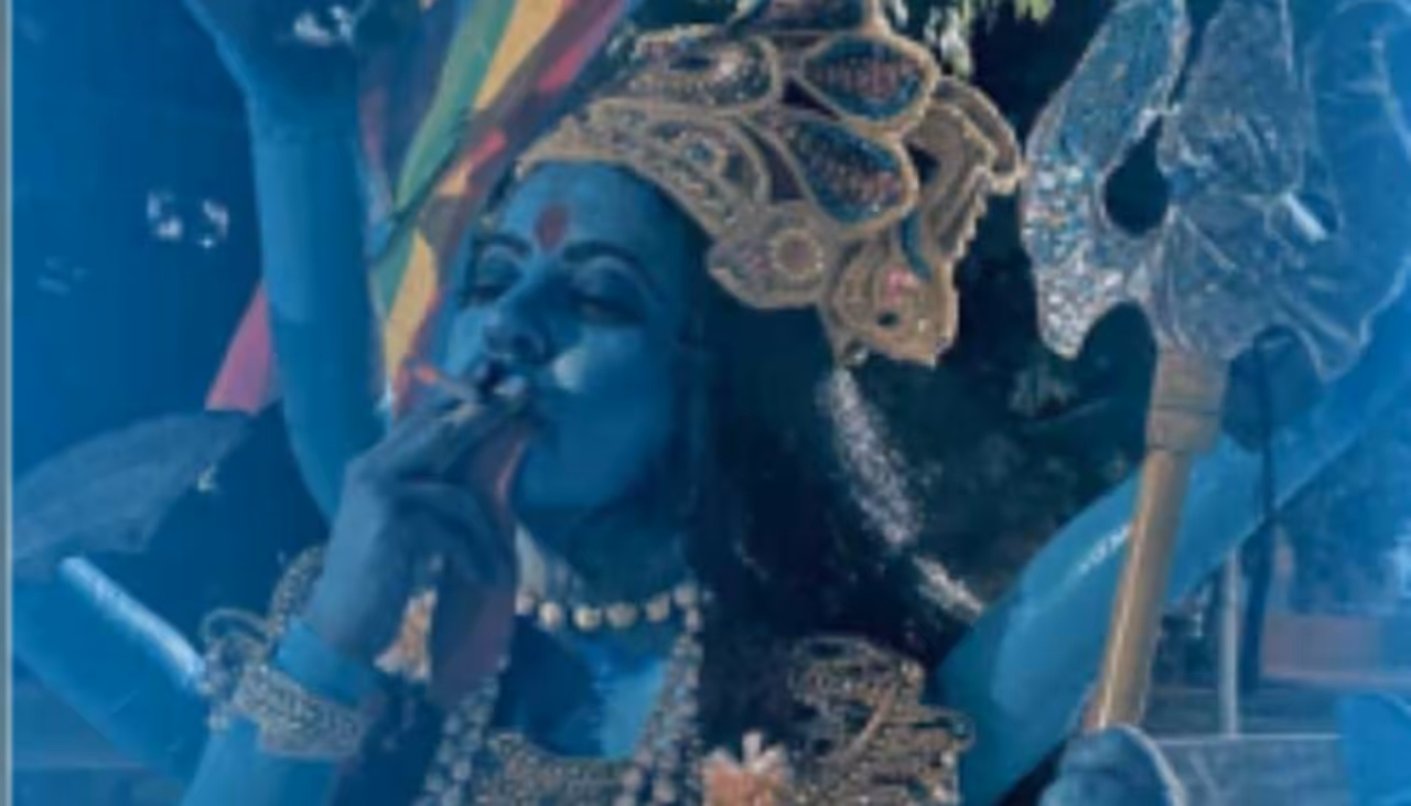 কালী সিনেমার পোস্টার বিতর্ক কালী সিনেমার পোস্টার বিতর্ক