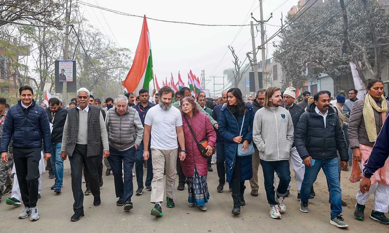 ১২ দিনে ভারত জোড়ো যাত্রা ১২ দিনে ভারত জোড়ো যাত্রা