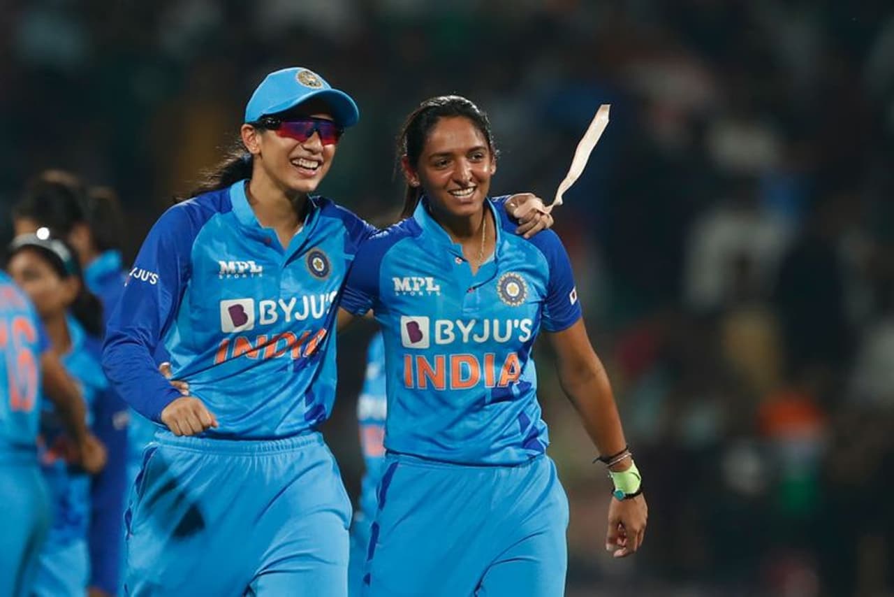 Smriti Mandhana Harmanpreet Kaur Smriti Mandhana Harmanpreet Kaur