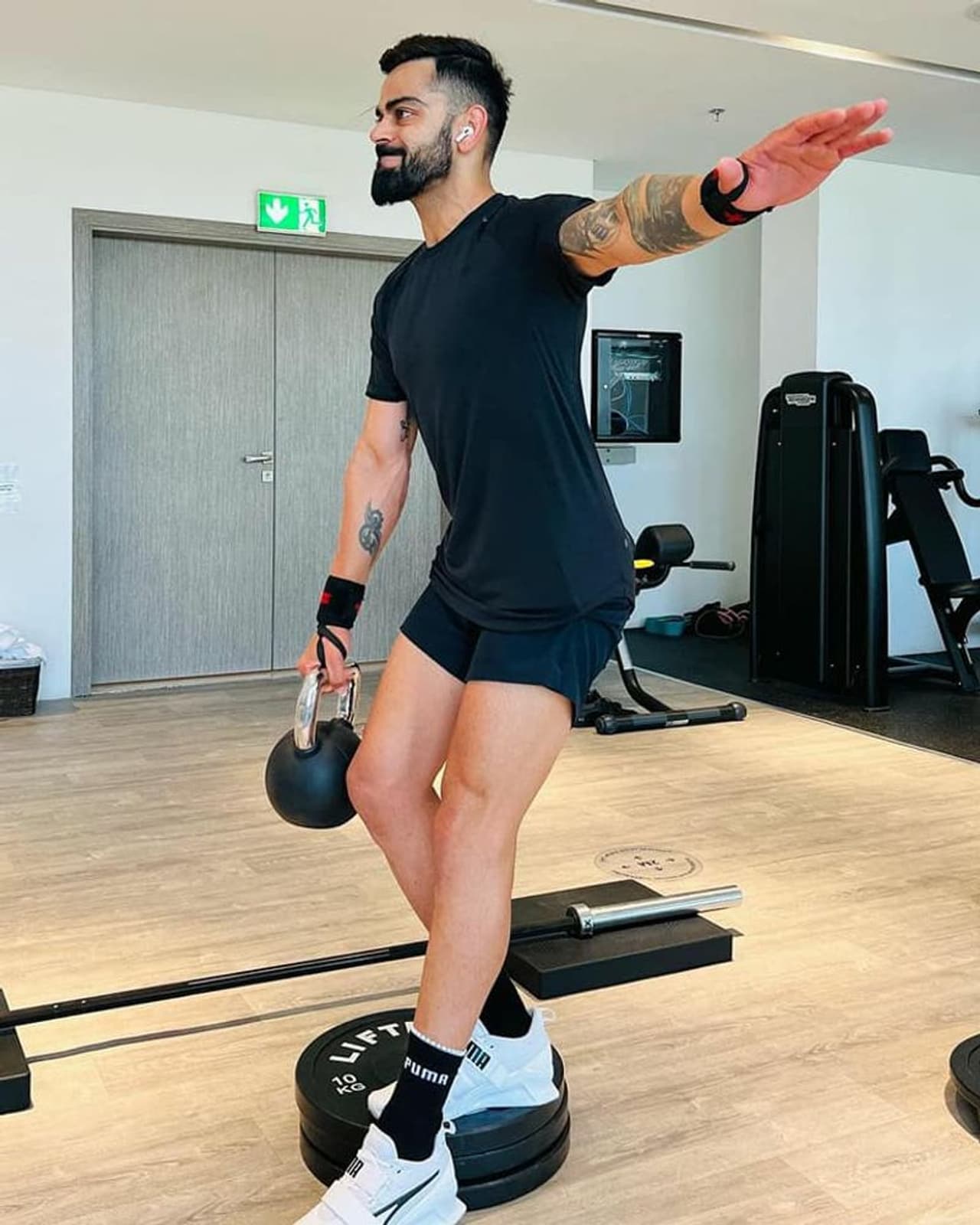 Image credit: Virat Kohli/Facebook