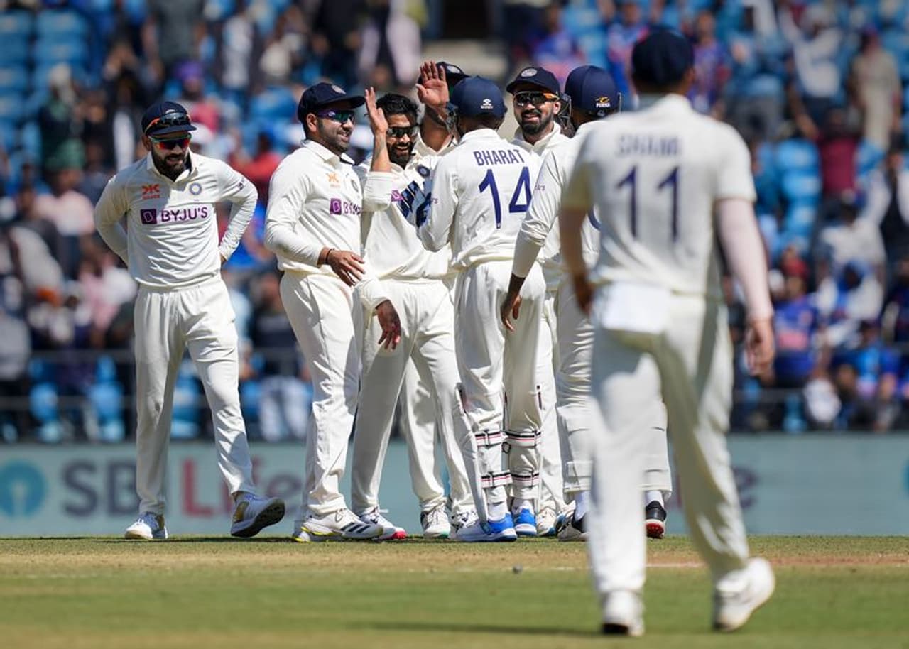 4 டெஸ்ட் போட்டிகள்