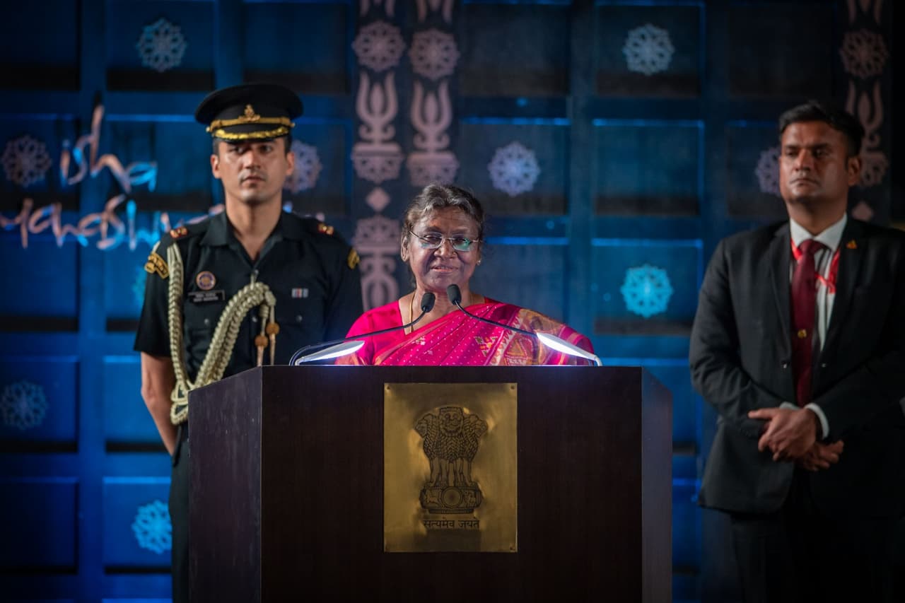 महा शिवरात्रि की रात अज्ञानता के अंधकार का अंत करती: राष्ट्रपति