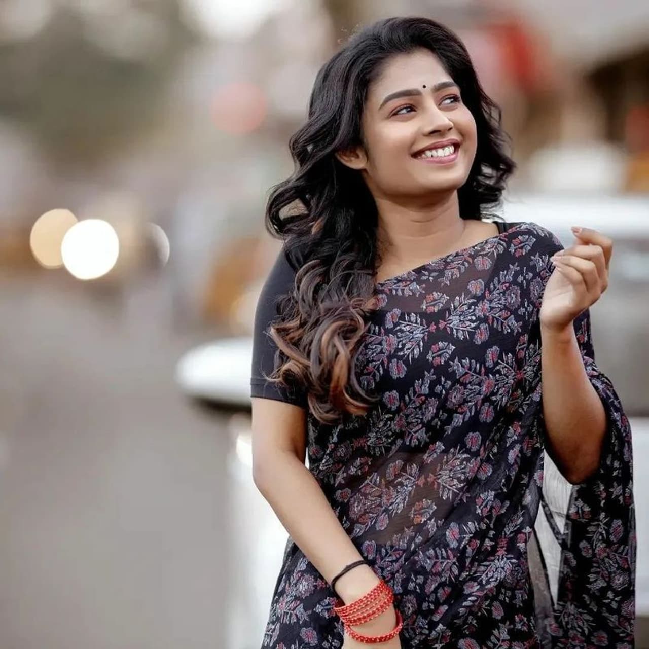 ನಿಜಲ್ ಚಿತ್ರೀಕರಣದಲ್ಲಿ ಜನನಿಗೆ ಅಪಘಾತ