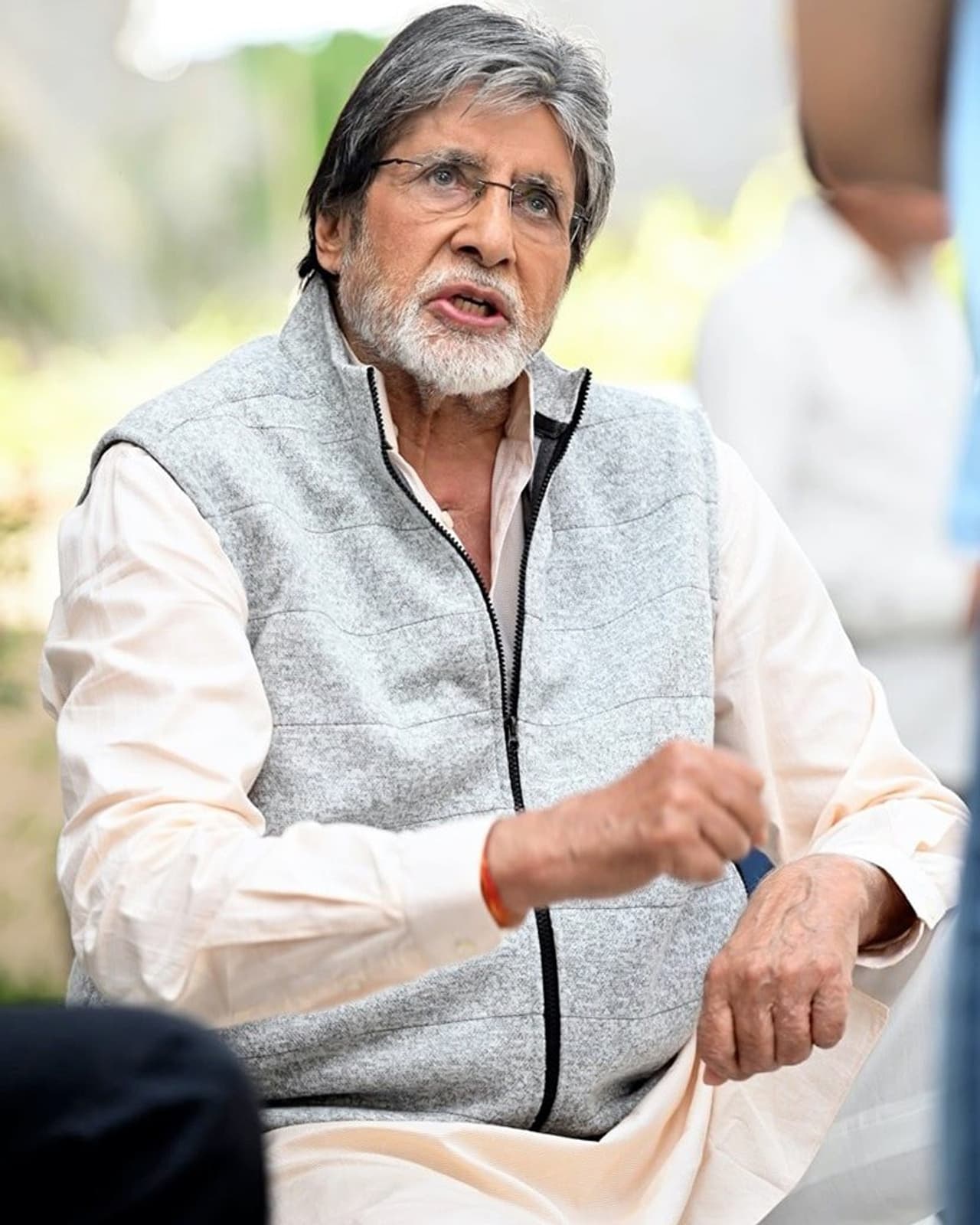 আহত অমিতাভ