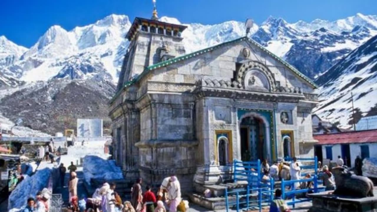 Kedarnath Yatra पर जाएं तो ये 10 चीजें गलती से नहीं ले जाएं साथ, वरना... Kedarnath Yatra पर जाएं तो ये 10 चीजें गलती से नहीं ले जाएं साथ, वरना...