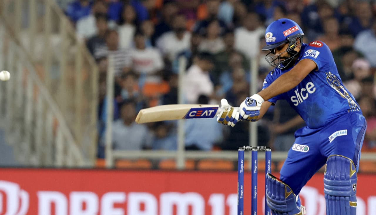 রবিবার ৩৬ তম জন্মদিন পালন করছেন 'হিটম্যান' রোহিত শর্মা, শুভেচ্ছা জানাচ্ছেন অসংখ্য মানুষ