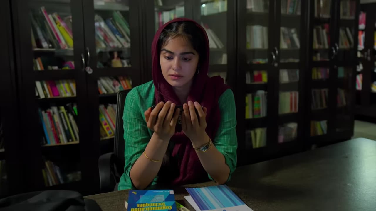 लड़कियों के आतंकी बनने की कहानी 'द केरल स्टोरी'