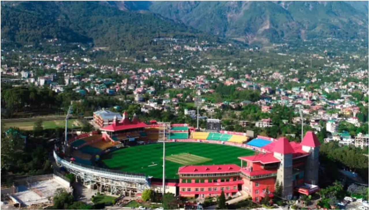 এটাই একমাত্র স্টেডিয়াম যেখানে ক্রিকেট নয়, চারপাশের দৃশ্যই প্রধান আকর্ষণ