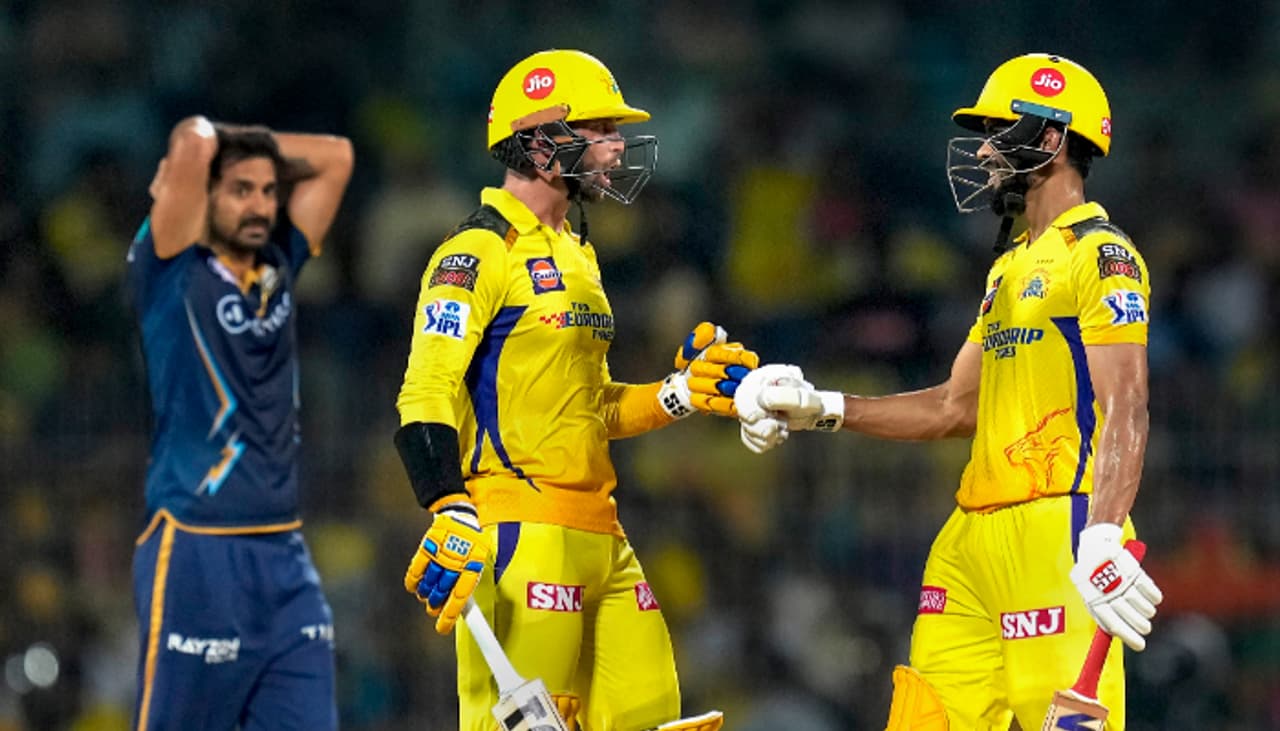 গুজরাট টাইটানসের বিরুদ্ধে ৭ উইকেটে ১৭২ রান করল চেন্নাই সুপার কিংস