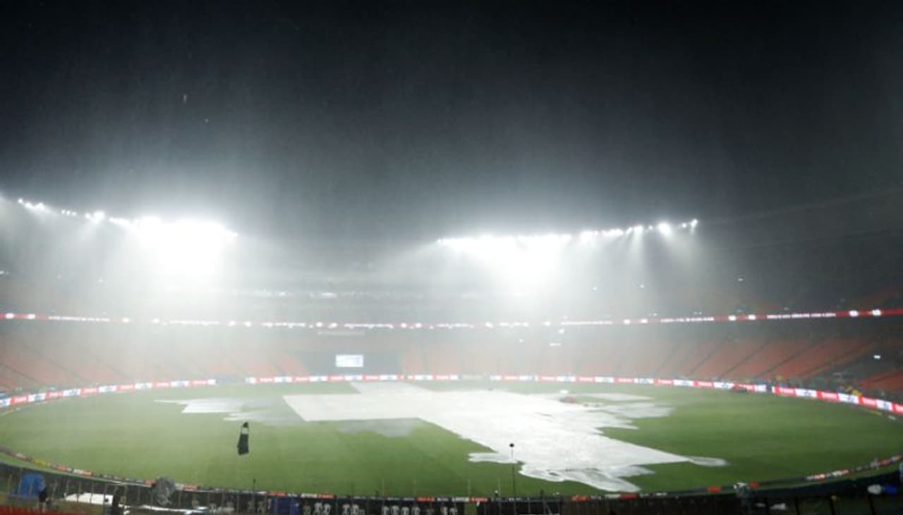 Chennai Super Kings v Gujarat Titans Chennai Super Kings v Gujarat Titans