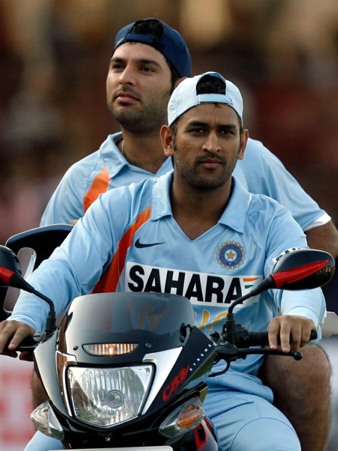 MS Dhoni and Yuvraj Singh
